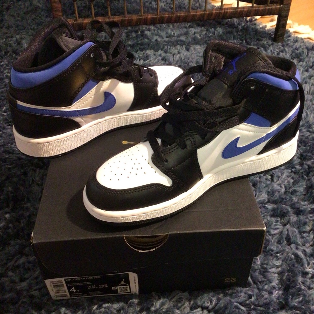 Air Jordan Boy’s Sneakers